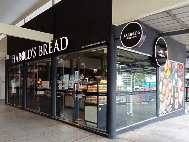 R&R PLUS Rawang (Selangor) Harolds Bread