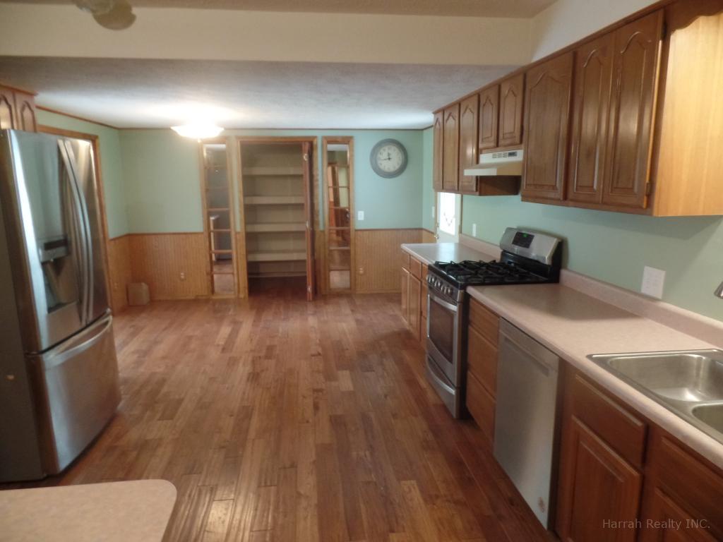 Harrah Realty INC. YOU COULD NOT ASK FOR MORE., City Worthington