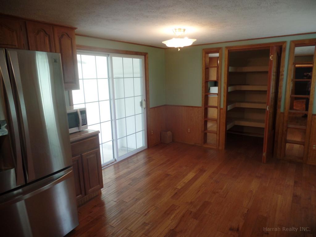 Harrah Realty INC. YOU COULD NOT ASK FOR MORE., City Worthington