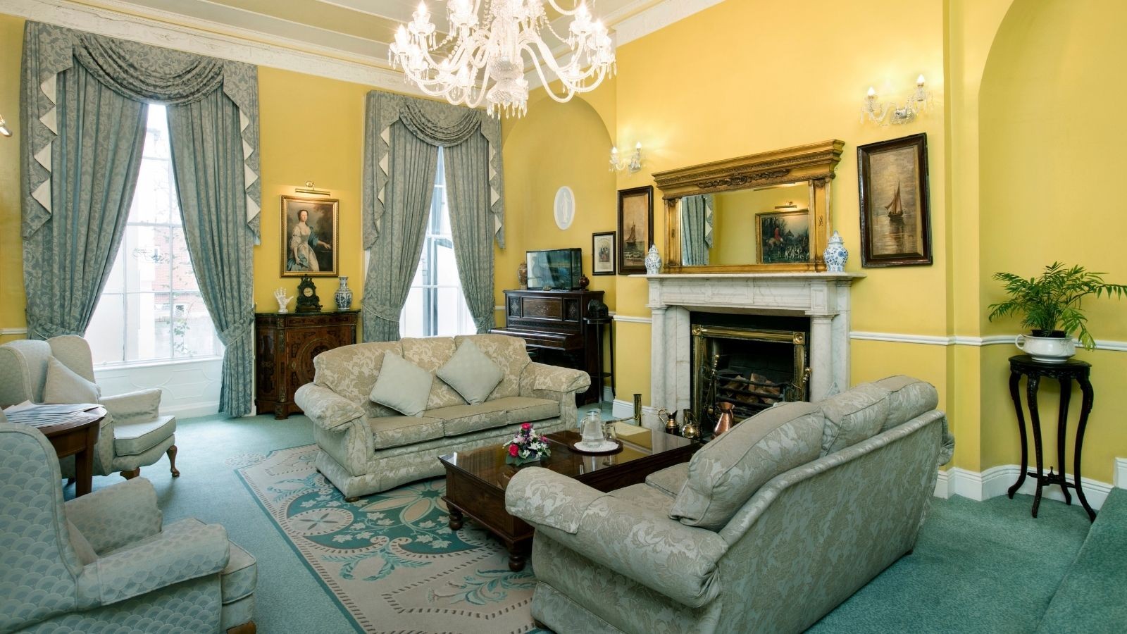 History of the Harrington Hall Hotel