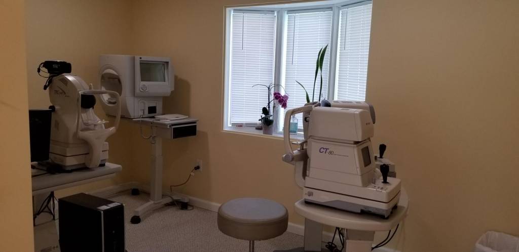 About Us Eye Doctor, Optometrist near me Family EyeCare Center in
