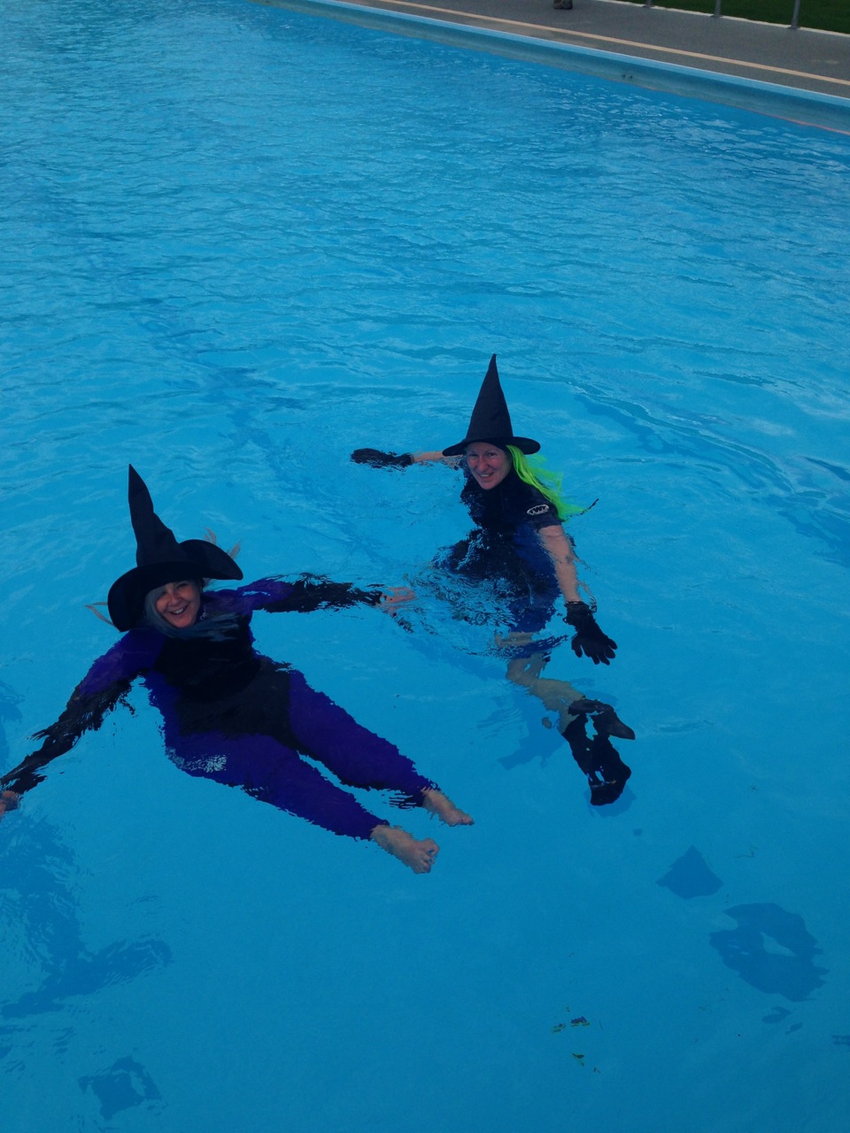 Halloween Swim run by King FIeld Hathersage Swimming Pool