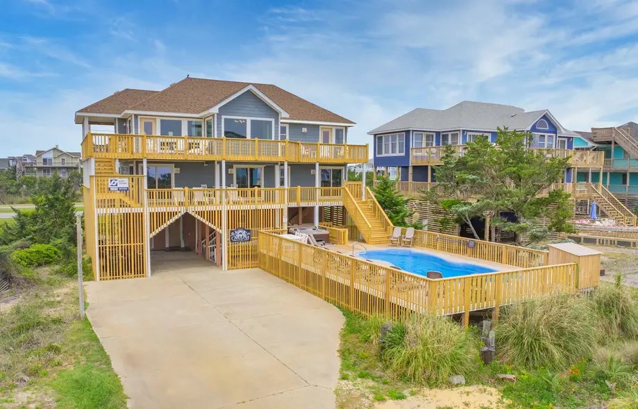 Carolina Girl Vacation rental home in Avon, NC