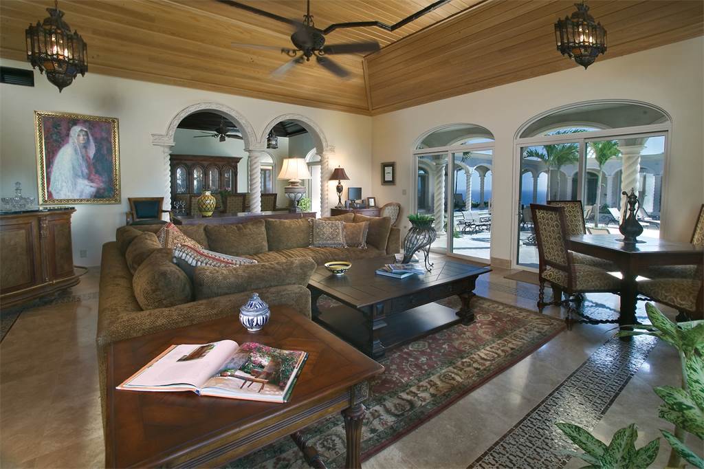 ‘Villa Kismet’ An Extravagant Caribbean Estate