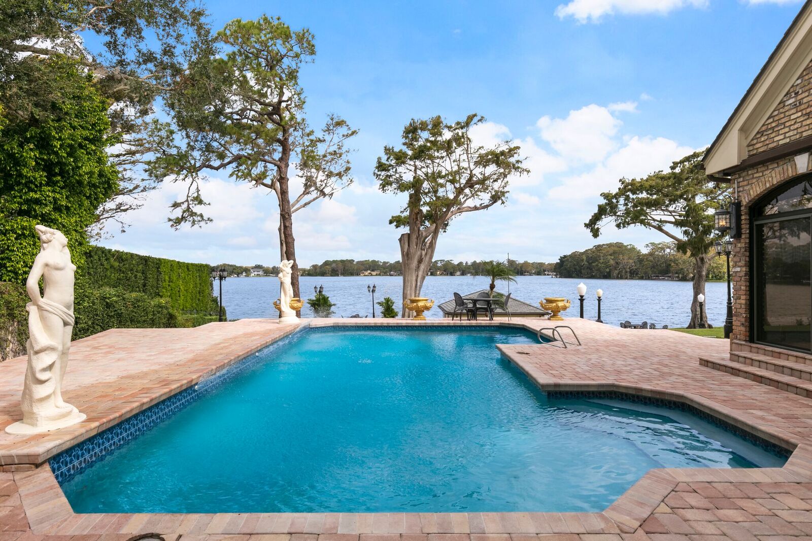 Stunning Lakefront Estate In Winter Park