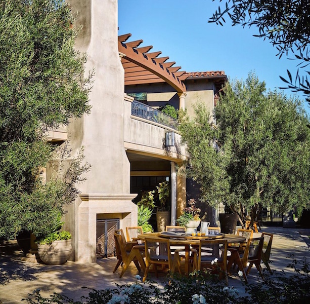 Inside Kourtney Kardashian's Sprawling Calabasas Home Haute Residence