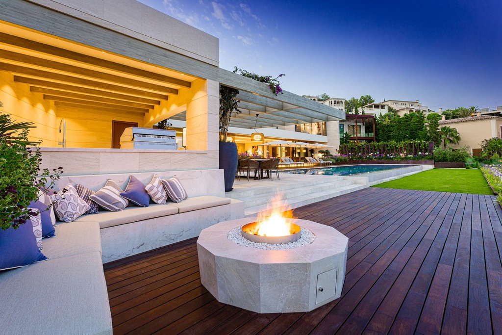 ZenDesigned Homes For The Luxuriant