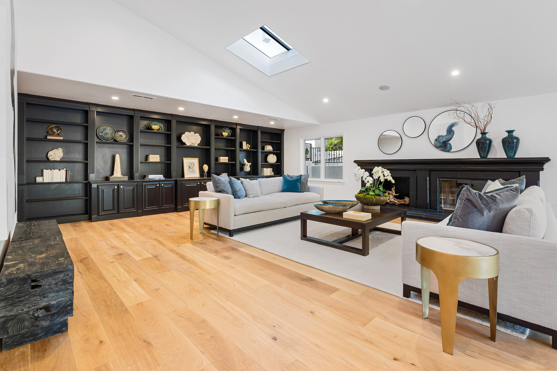 Jeff Chertow A Beautiful Malibu Home Adjacent To Point Dume