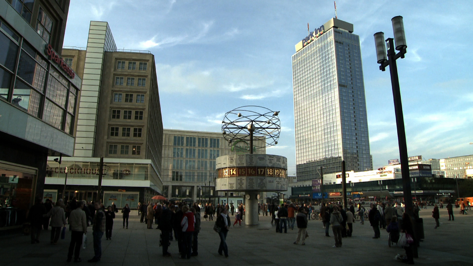 Last Exit Alexanderplatz (2015) Hans Christian Post