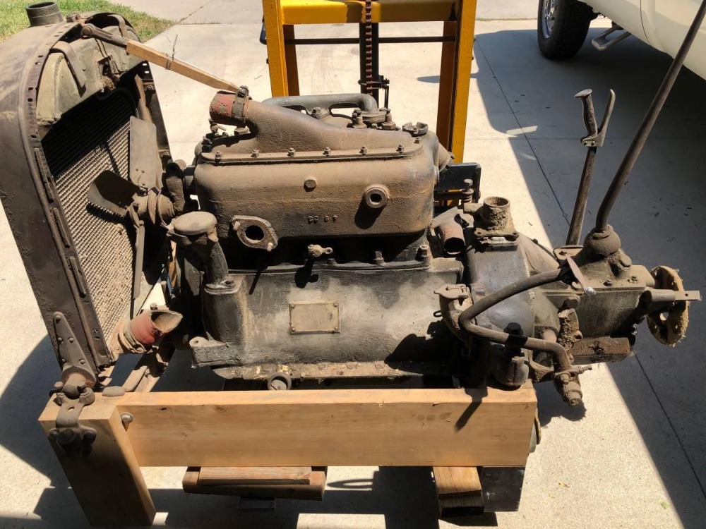 1919 Federal Truck fitted with a 4cylinder Continental engine