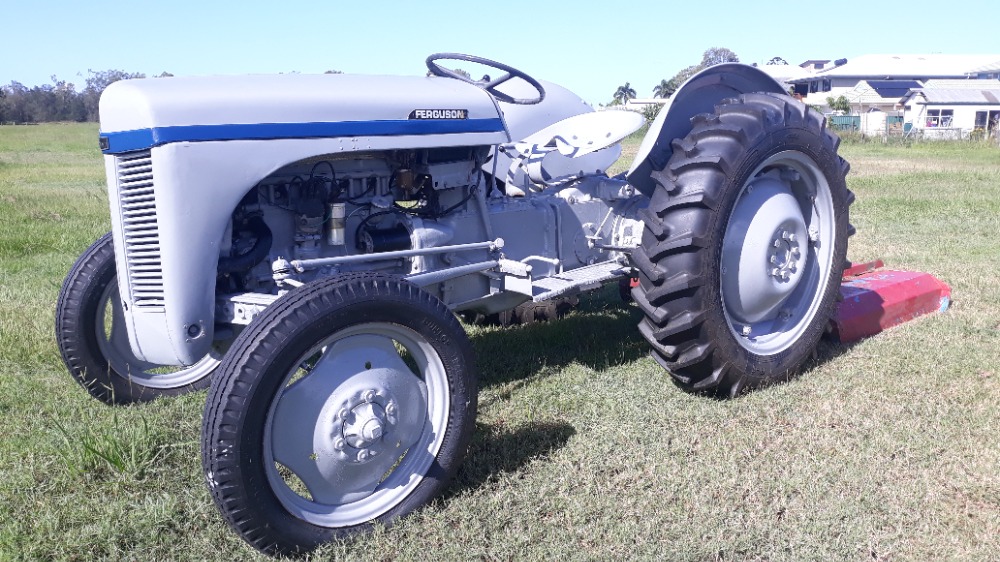Grey Ferguson for sale Historic Commercial Vehicle Club of Australia