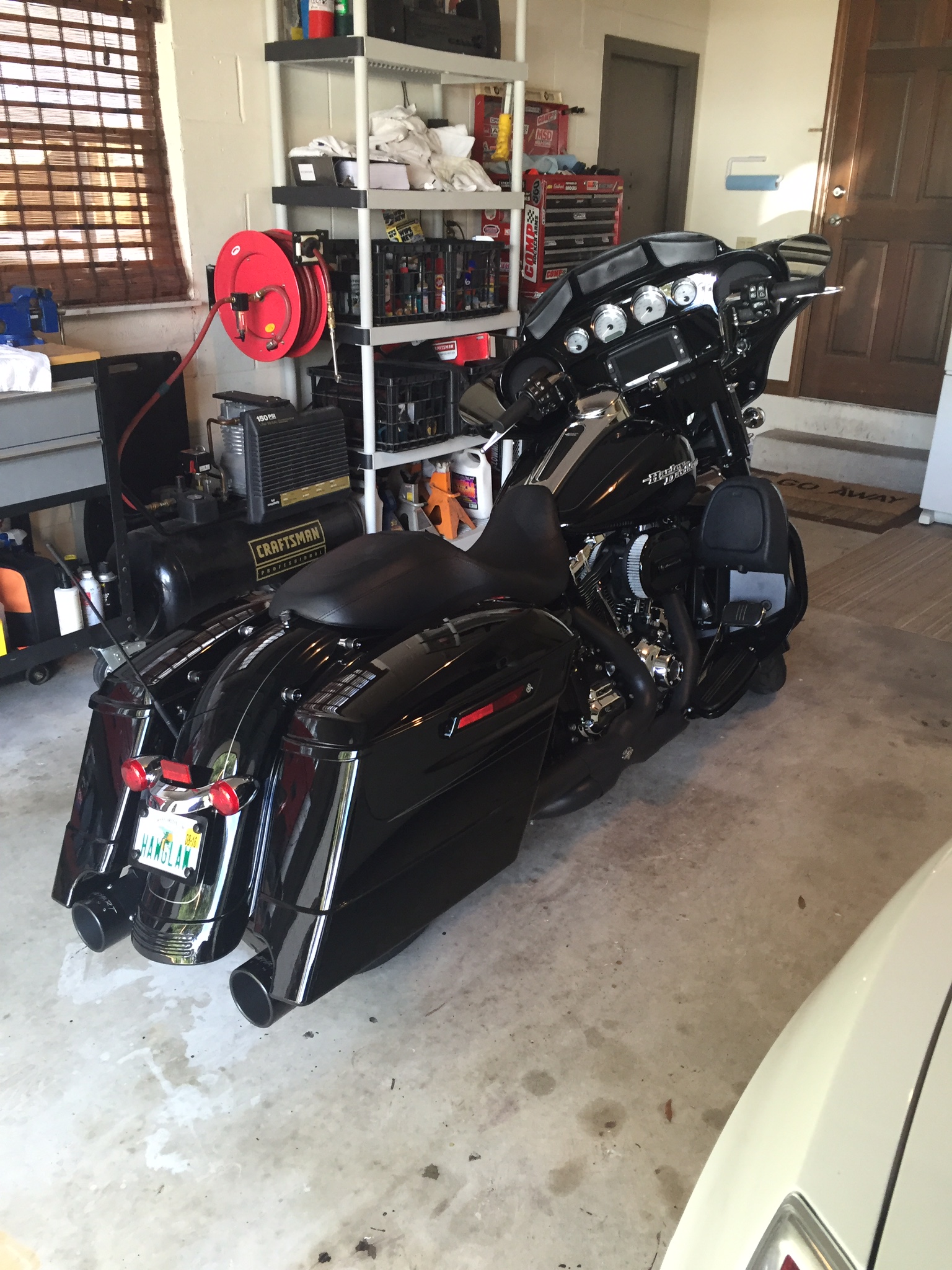 Painted high quality abs hard saddlebags free shipping! Mutazu CVO saddlebag extension vivid black, done! - Page 5 ...