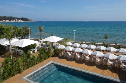 Pool at the Grand hotel Sablettes Plage