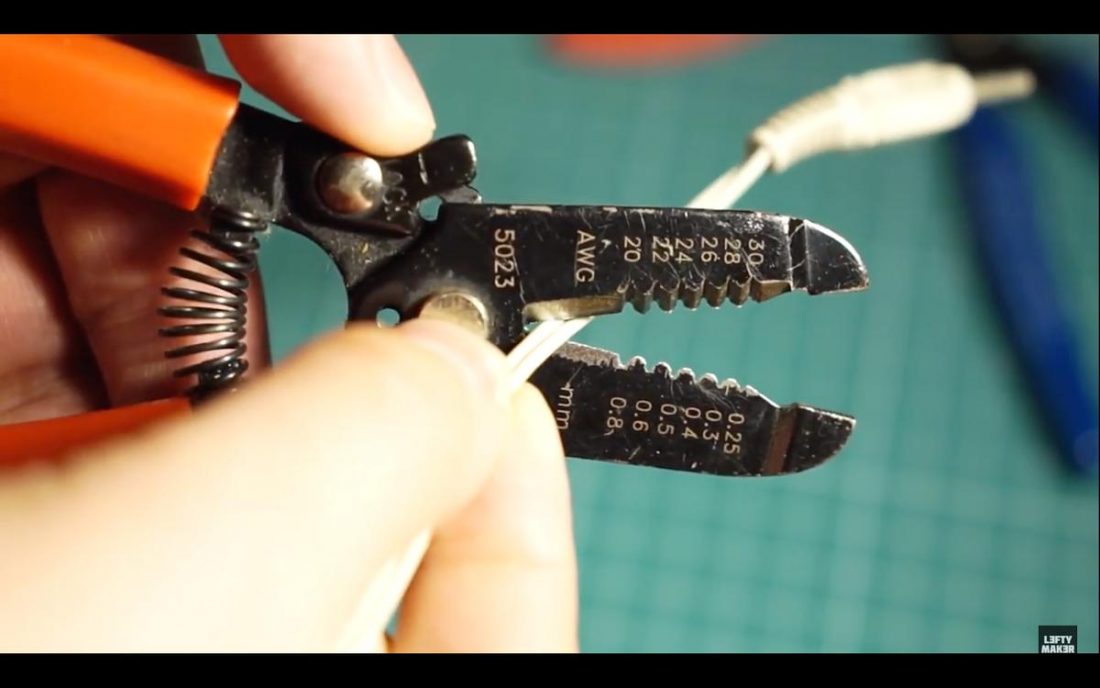 How to Fix a Bent Headphone Jack | Headphonesty