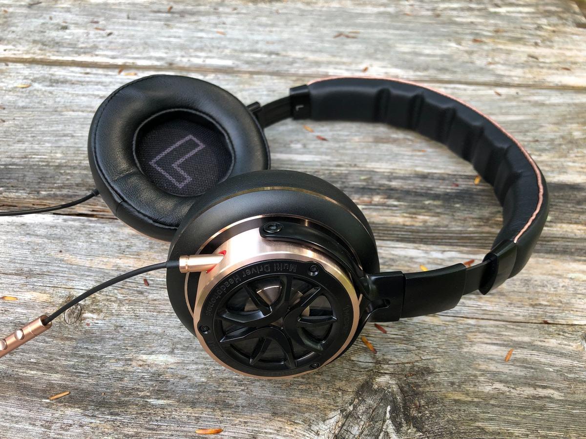 Review 1MORE Triple Driver OverEar Headphones Wheely Good Value