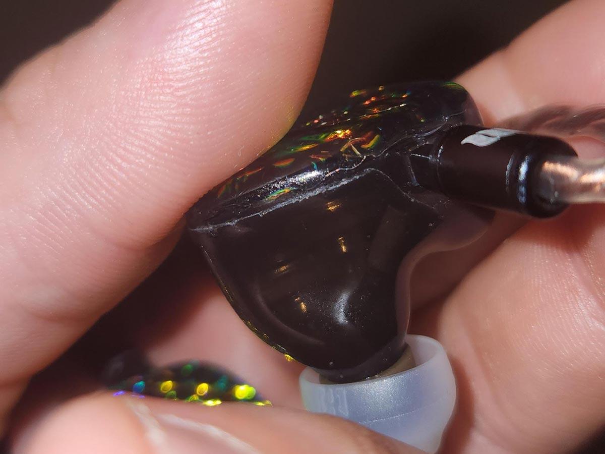 Redditor Get Charged 950 to Repair 3800 Earbuds, Only to Find That