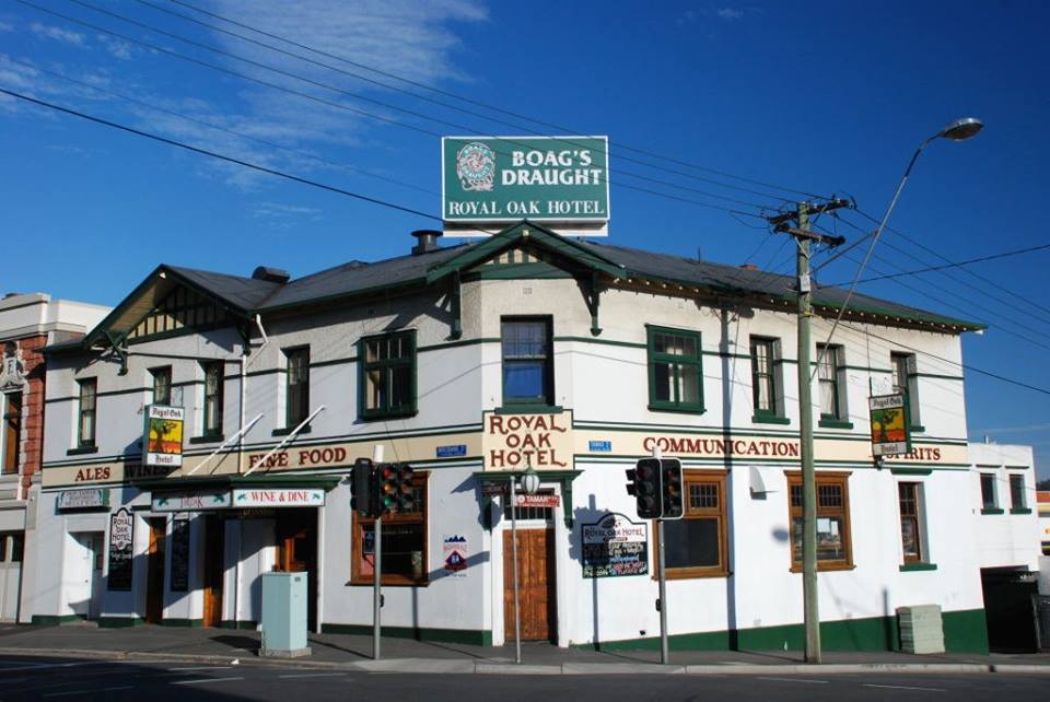 ROYAL OAK HOTEL HEADS UP FOOD GUIDE LAUNCESTON