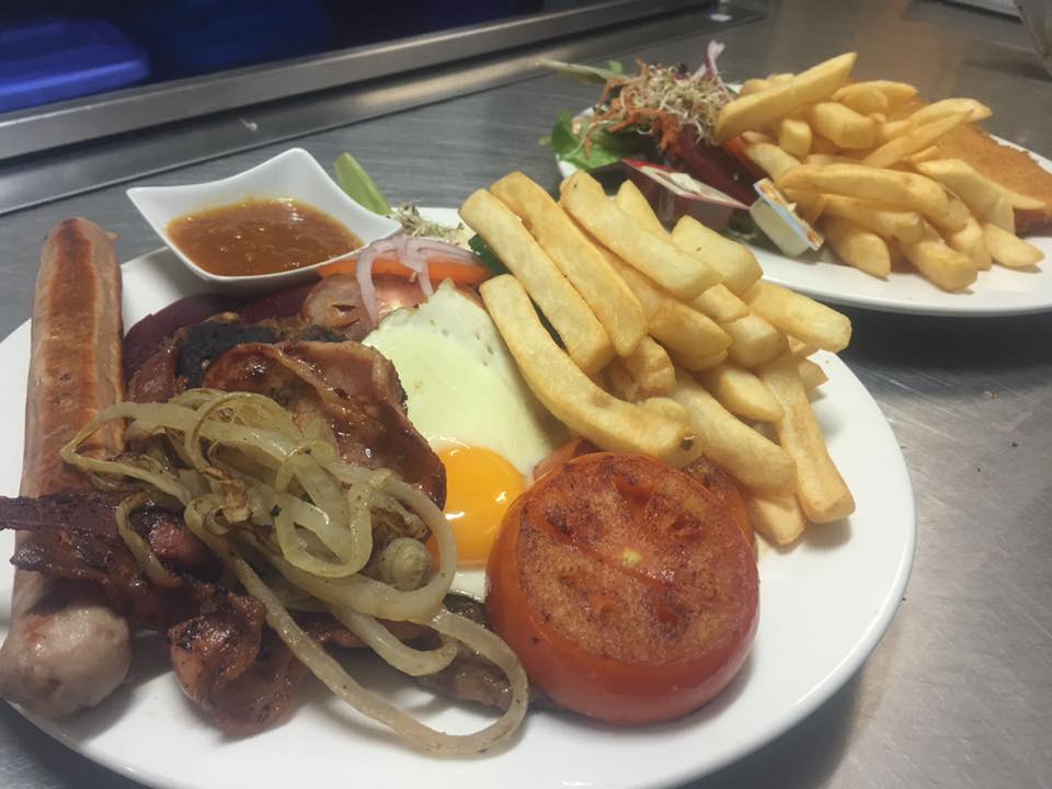 AMBLE INN SNACK BAR HEADS UP FOOD GUIDE LAUNCESTON