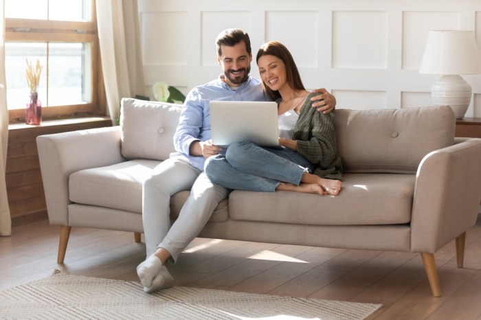 Is Health Insurance Cheaper When Married? A Detailed Analysis