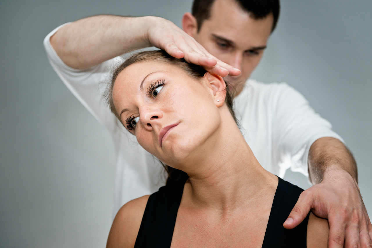 The Benefits of Hiring the Best Chiropractor in Your Local Area