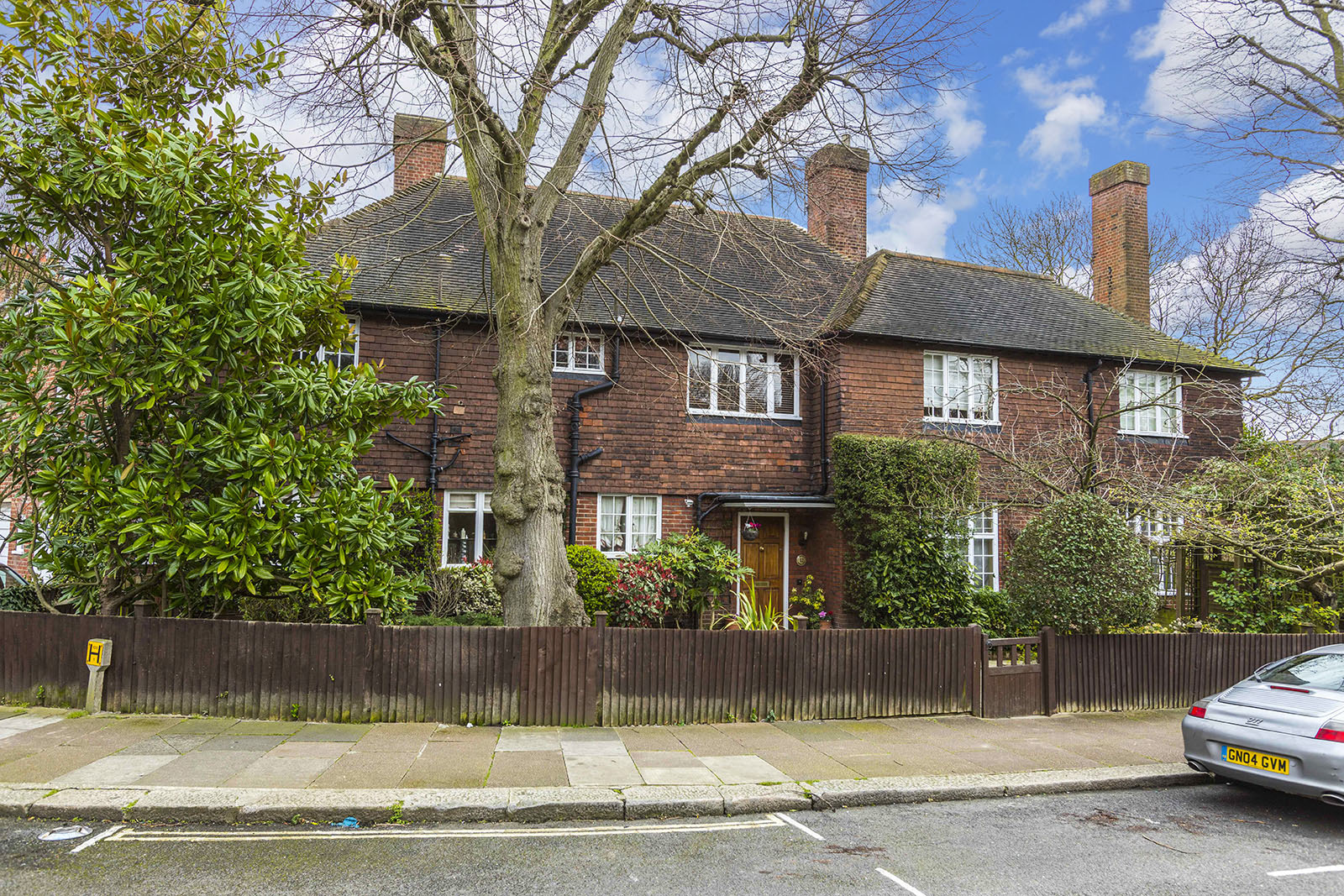 Pilgrims Lane, Hampstead Village, NW3 Heathgate PropertiesHeathgate