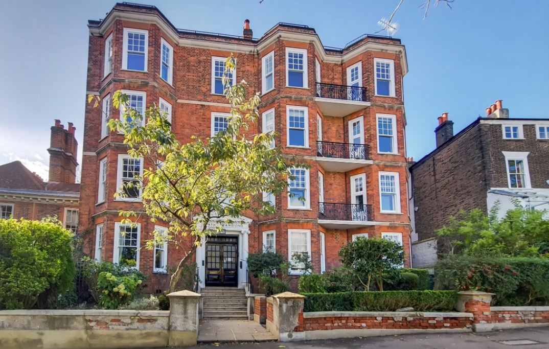 The Mount, Hampstead Village, NW3 Heathgate PropertiesHeathgate