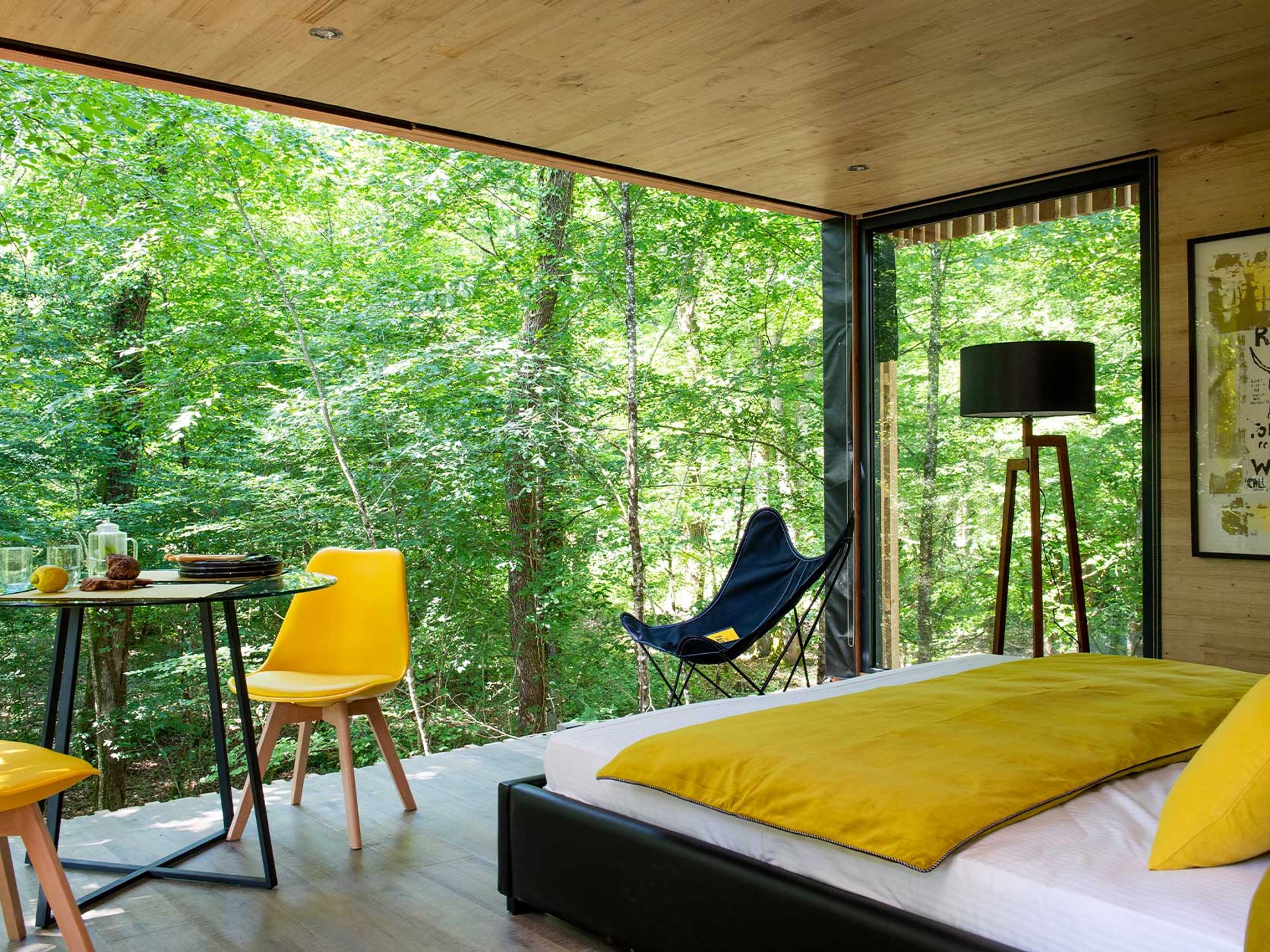 Suite « Yellow Shelter » et Spa Cabane sur pilotis Centre (CentreVal