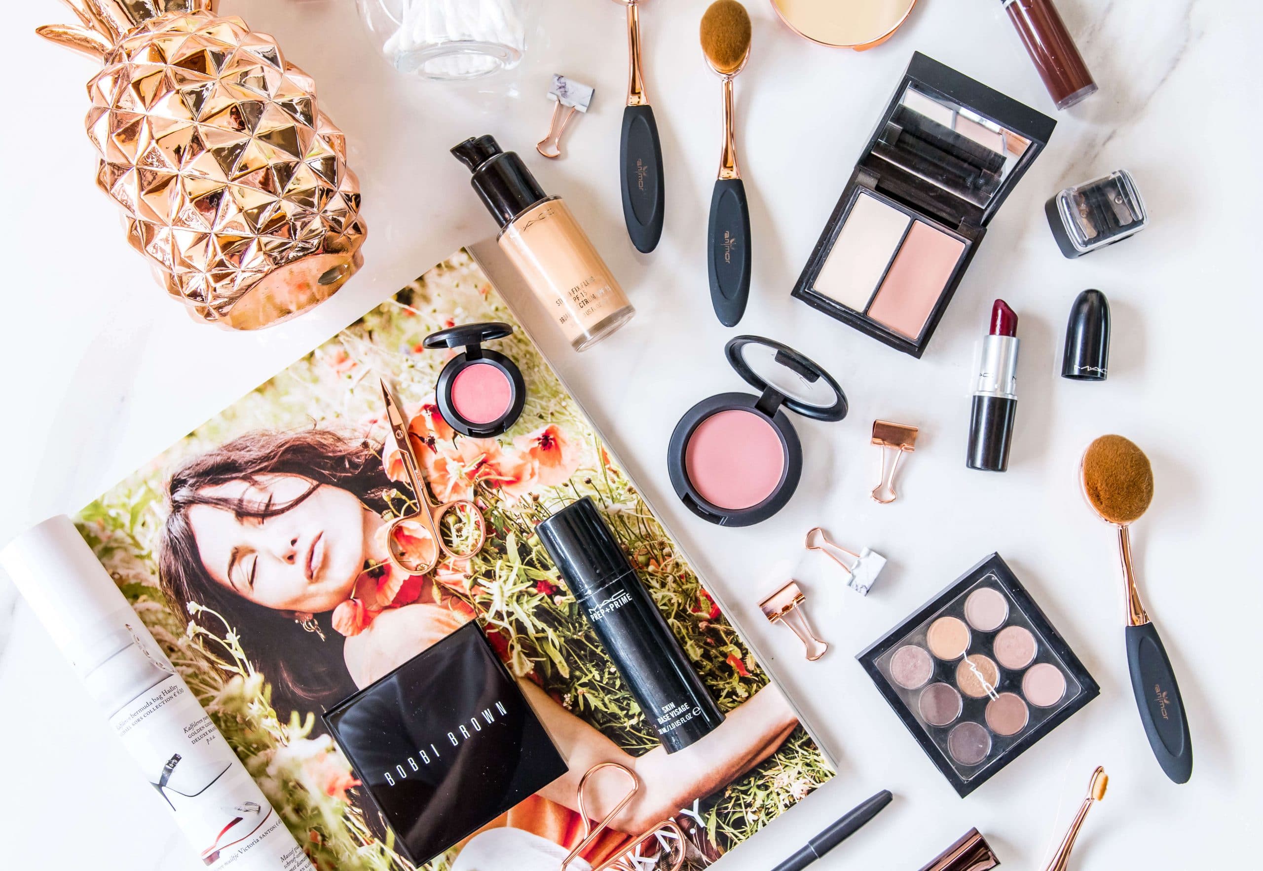 Spring Cleaning For Your Makeup Bag Hedonisitit