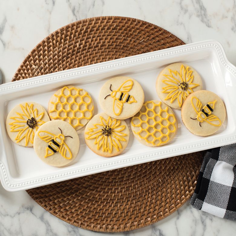 Nordic Ware 01250 Honey Bees Cookie Stamps Hedys