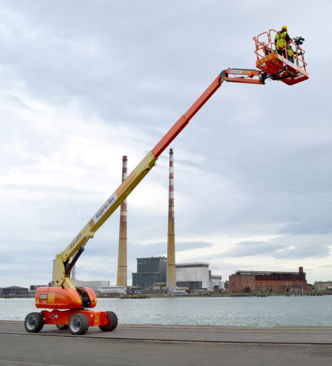 JLG 860SJ Telescopic Boom for hire