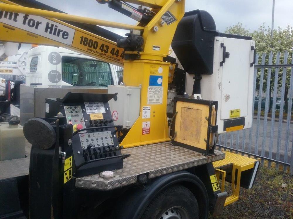 Used Versalift LAT 135H Self Drive for Sale