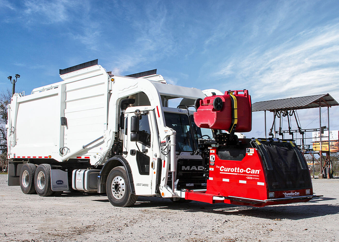Half/Pack Automated Residential Front Load Garbage Trucks Heil