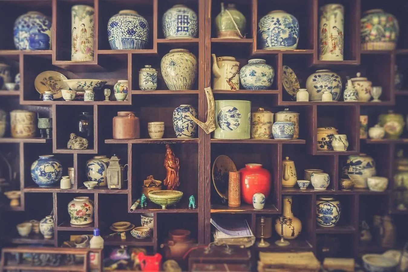 The Best Antique Things to Collect for Fun Heirlooms at Home