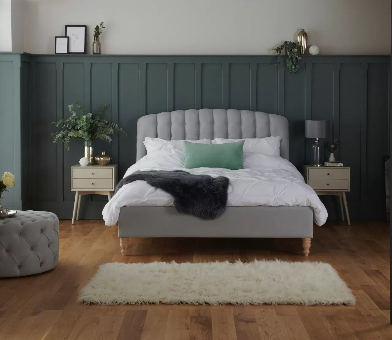 Sophia Luxury Curved Upholstered Bed by Hello Sunday