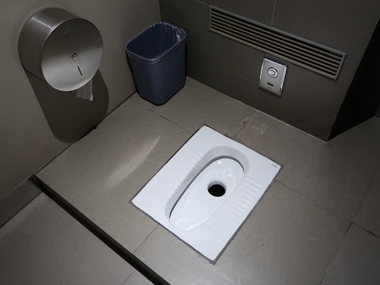 The 7 deadly sins of China Hello Teacher!