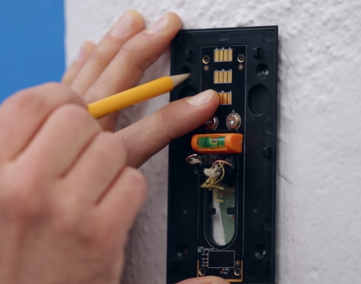 How to Install a 1stGeneration Ring Video Doorbell HelloTech How