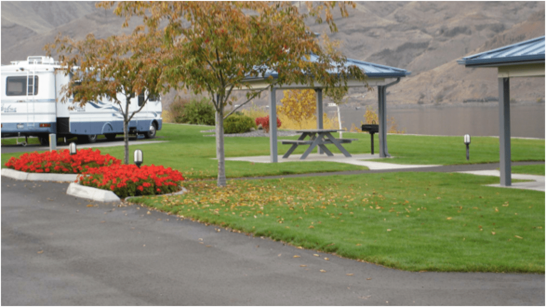 Neighborhood Amenities of Hells Canyon Beamers Hells Canyon Tours