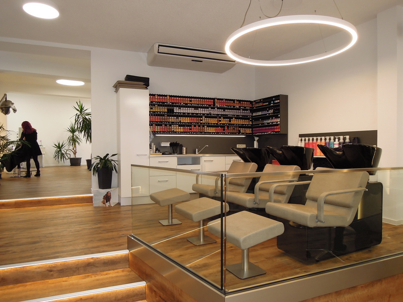 Hell und Dunkel Friseursalons