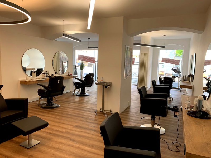 Hell und Dunkel Friseursalons
