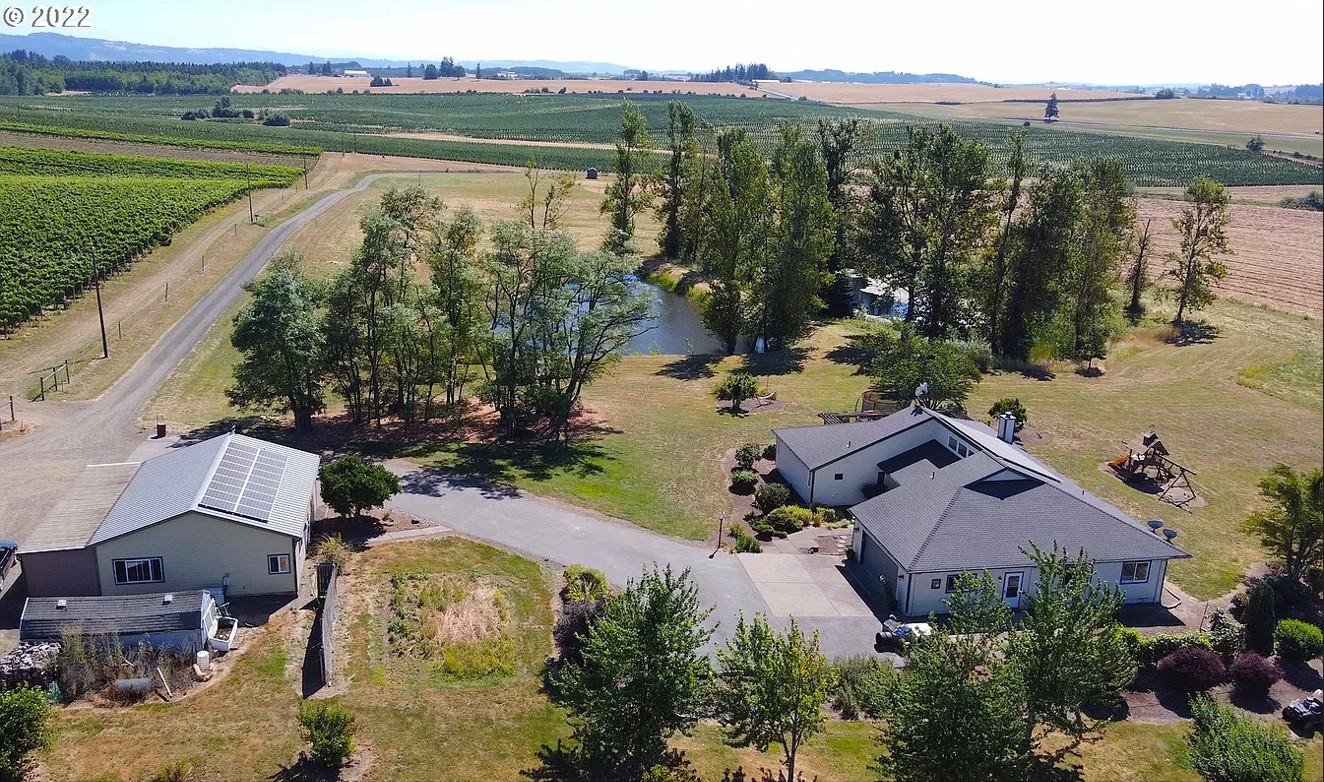 House Information Oregon Vineyard For Sale Willamette Valley