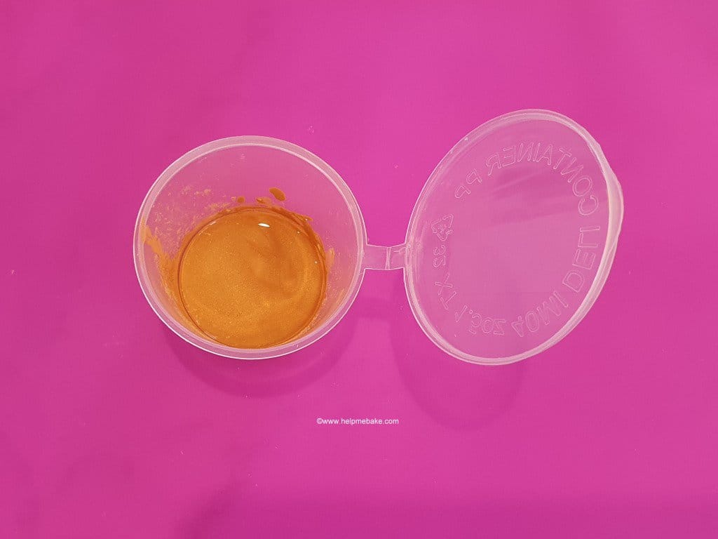 How to make Gold Painted Chocolates Help Me Bake