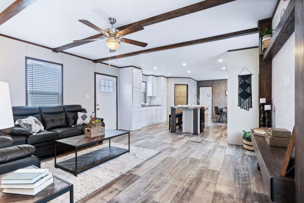 Jessup Baytown Mobile Home for sale in Hench's of Denison, Texas