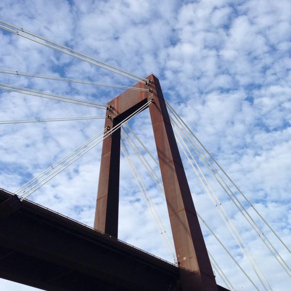 Body of the man who jumped off Hale Boggs Bridge is recovered St