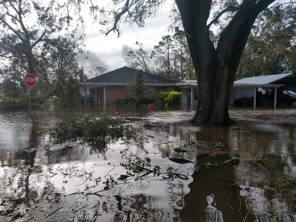 Habitual helpers, Norco couple loses home but finds wealth of support
