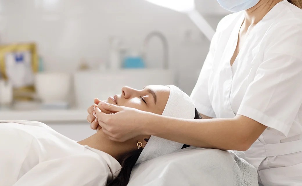 Dermatologist consultation HerCareGroup