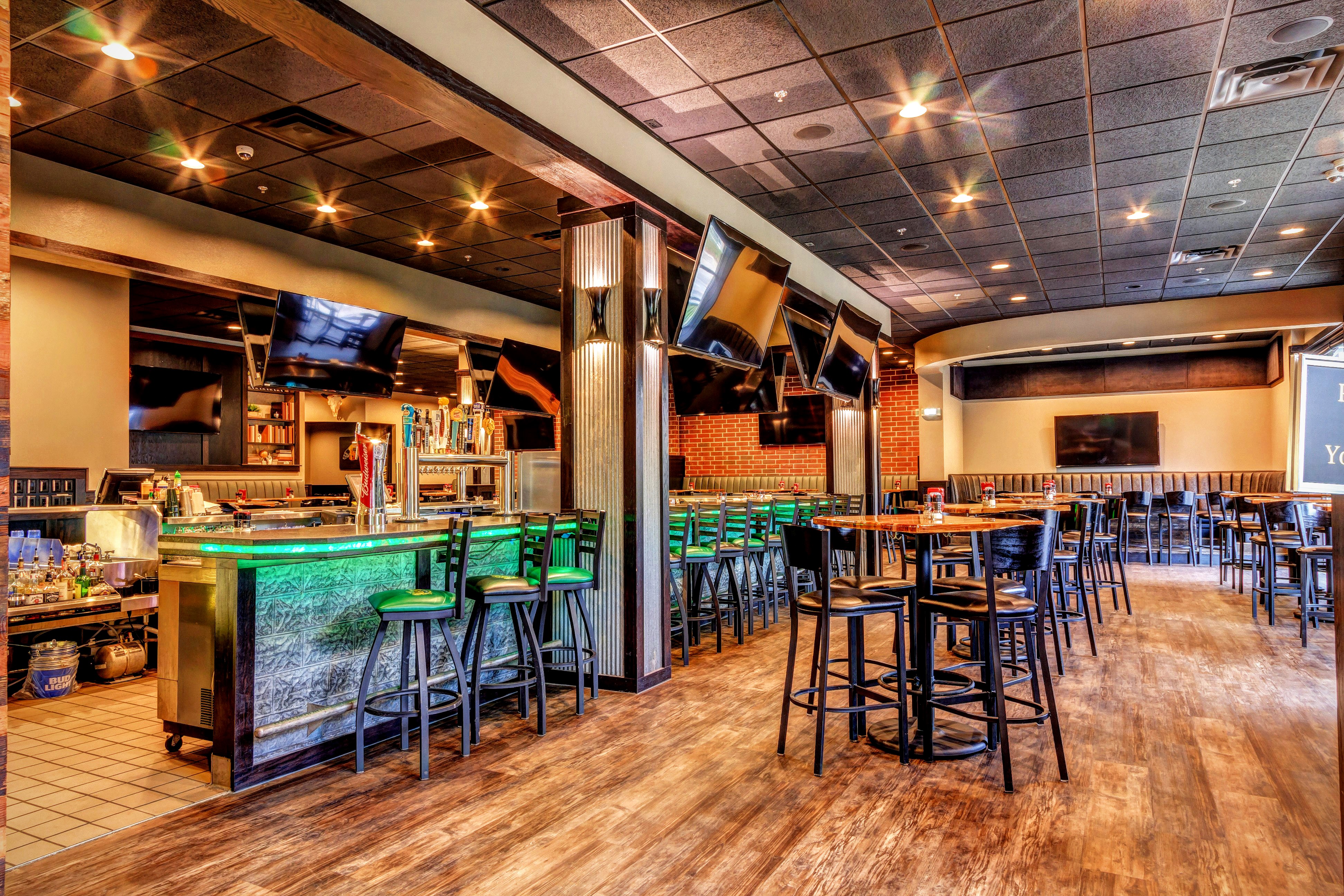 Photos Herd and Horns Bar and Grill