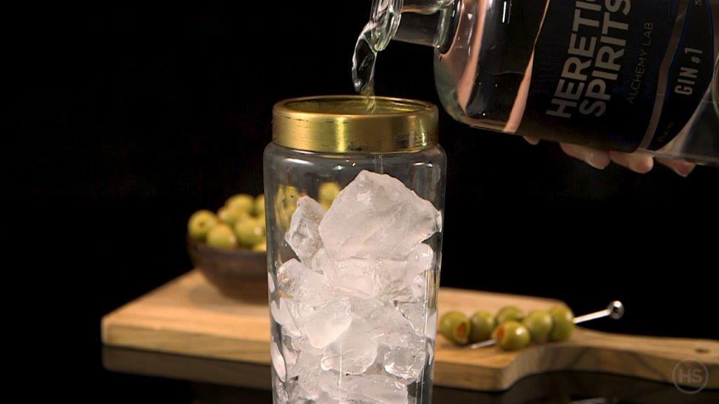 Gin martini cocktail Recipe, Ingredients, How to make, Best, Recipe