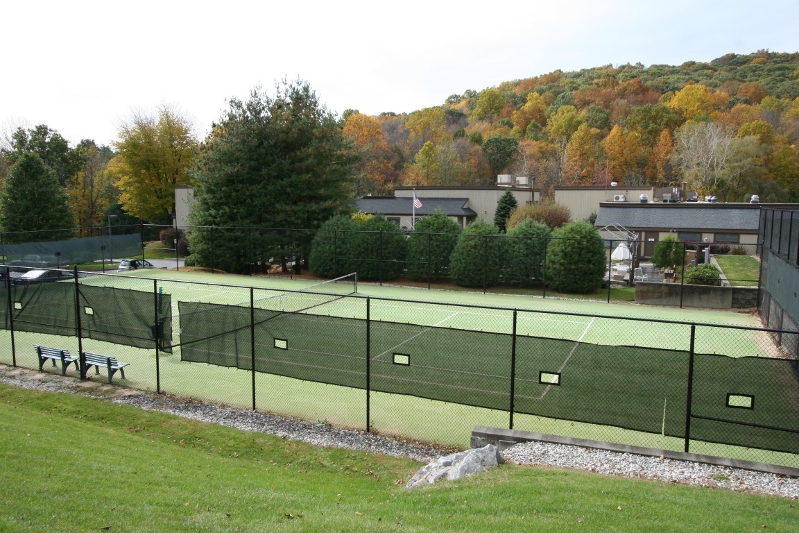 350B Heritage Hills, Somers Property Listing