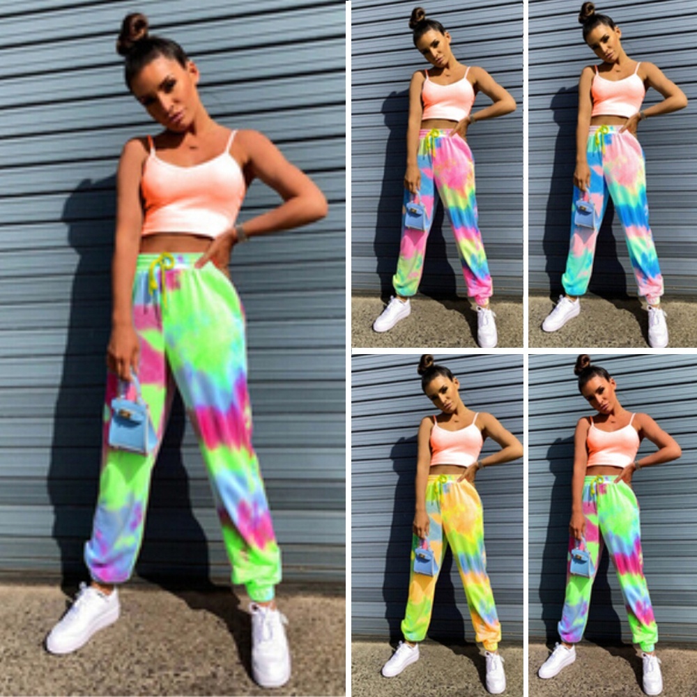 What To Wear With Sweatpants? Stylish Ways To Wear Sweatpants For