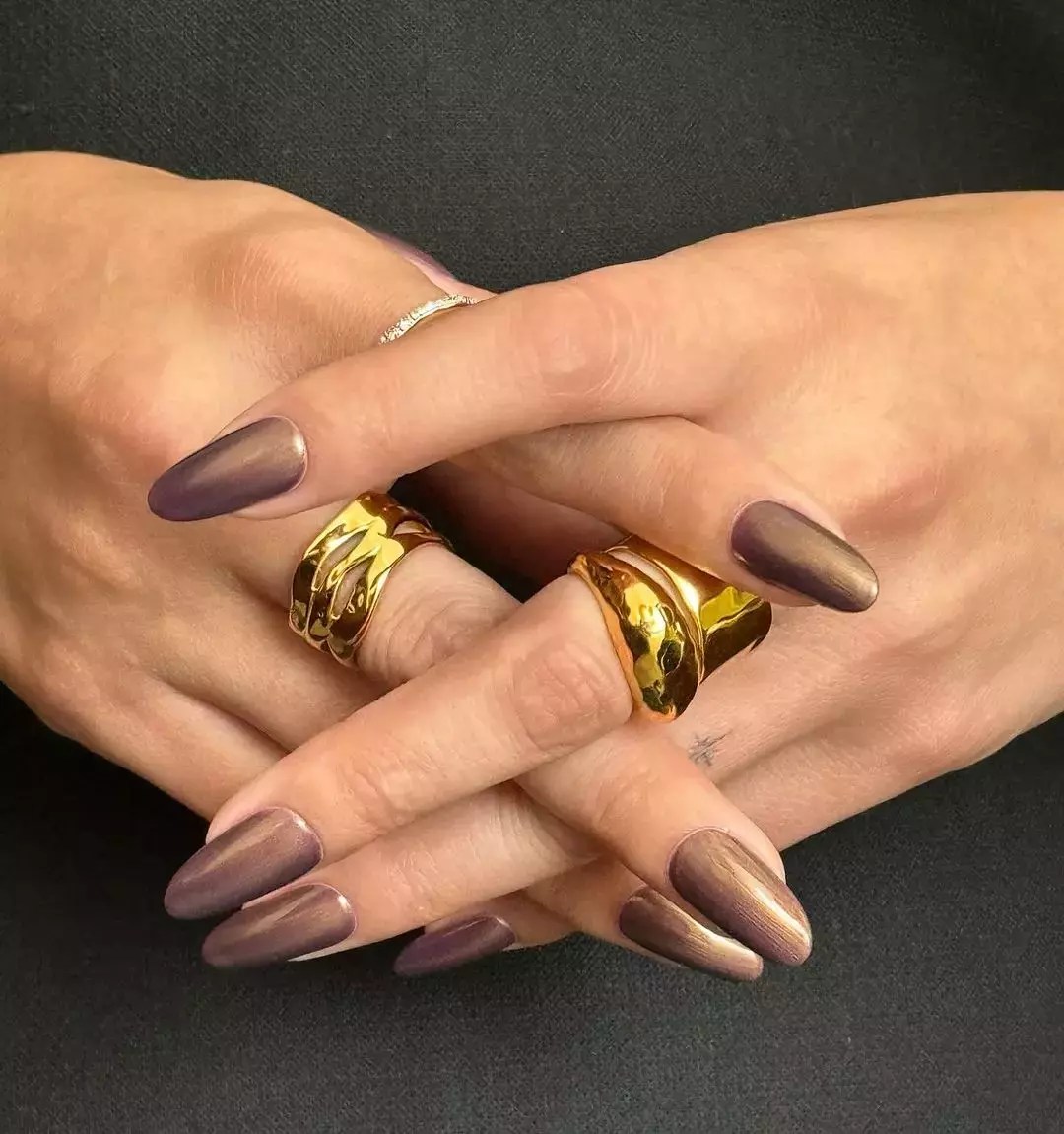 12 MustTry Fall Nail Trends for 2025 Her Style Code